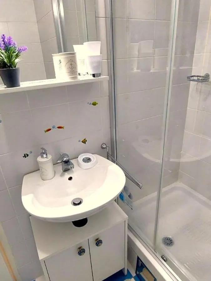 Apartment Roko - 150 M From The Beach Crikvenica