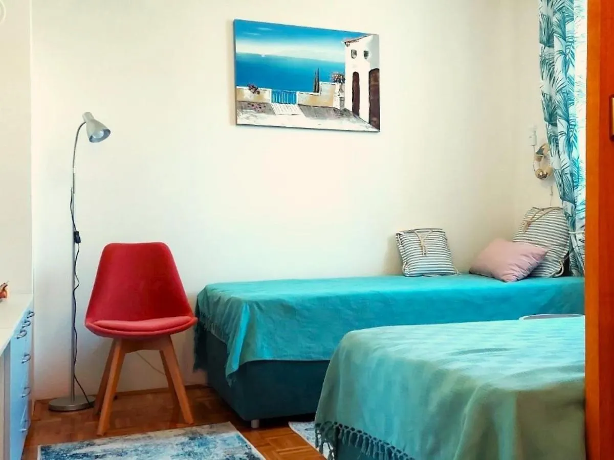 Apartment Roko - 150 M From The Beach Crikvenica